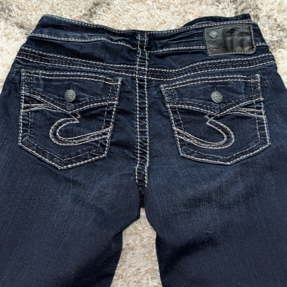 Silver Jeans - Picture 2 of 2